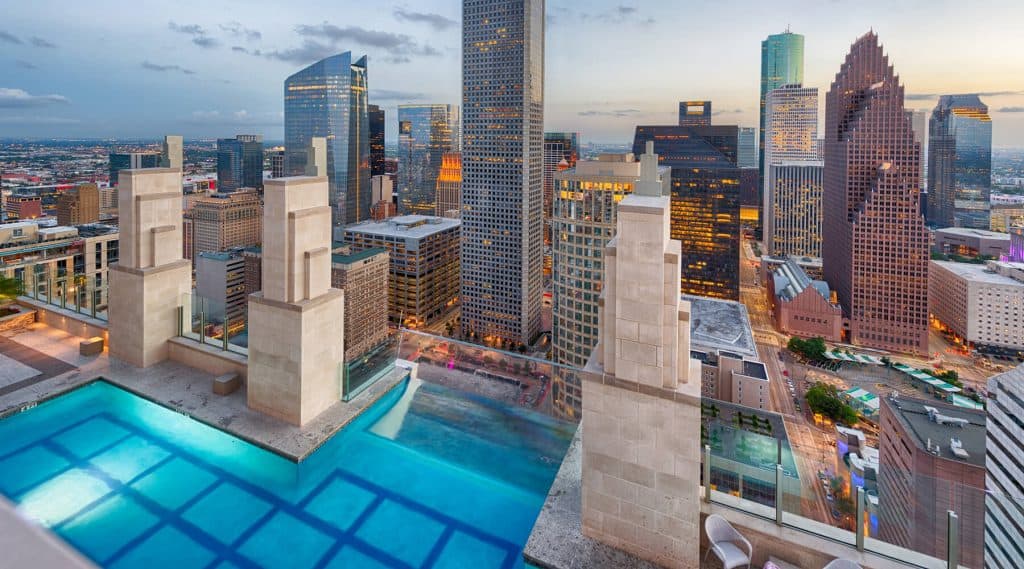 Luxury Downtown Houston Apartments | Market Square Tower