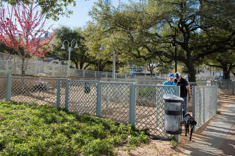 Lifestyle Amenities in Houston Explore Market Square Tower