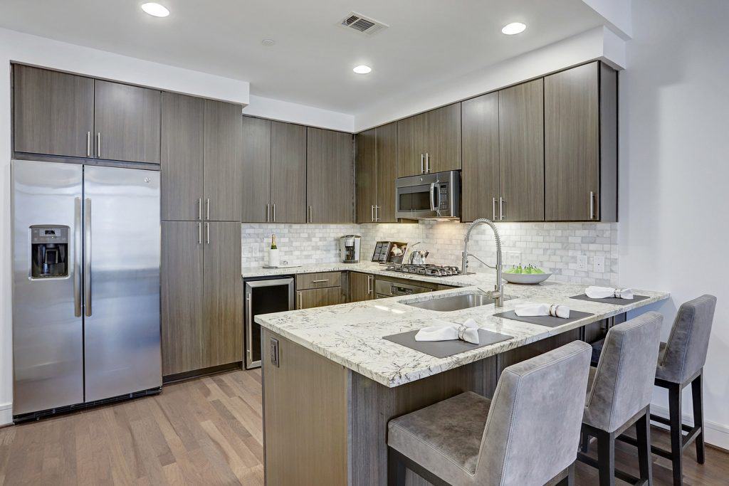 Market Square Tower Residence A Kitchen